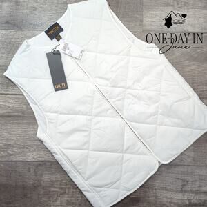 Truth Puffy Vest Size XS